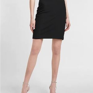 Black pencil skirt - Express 6